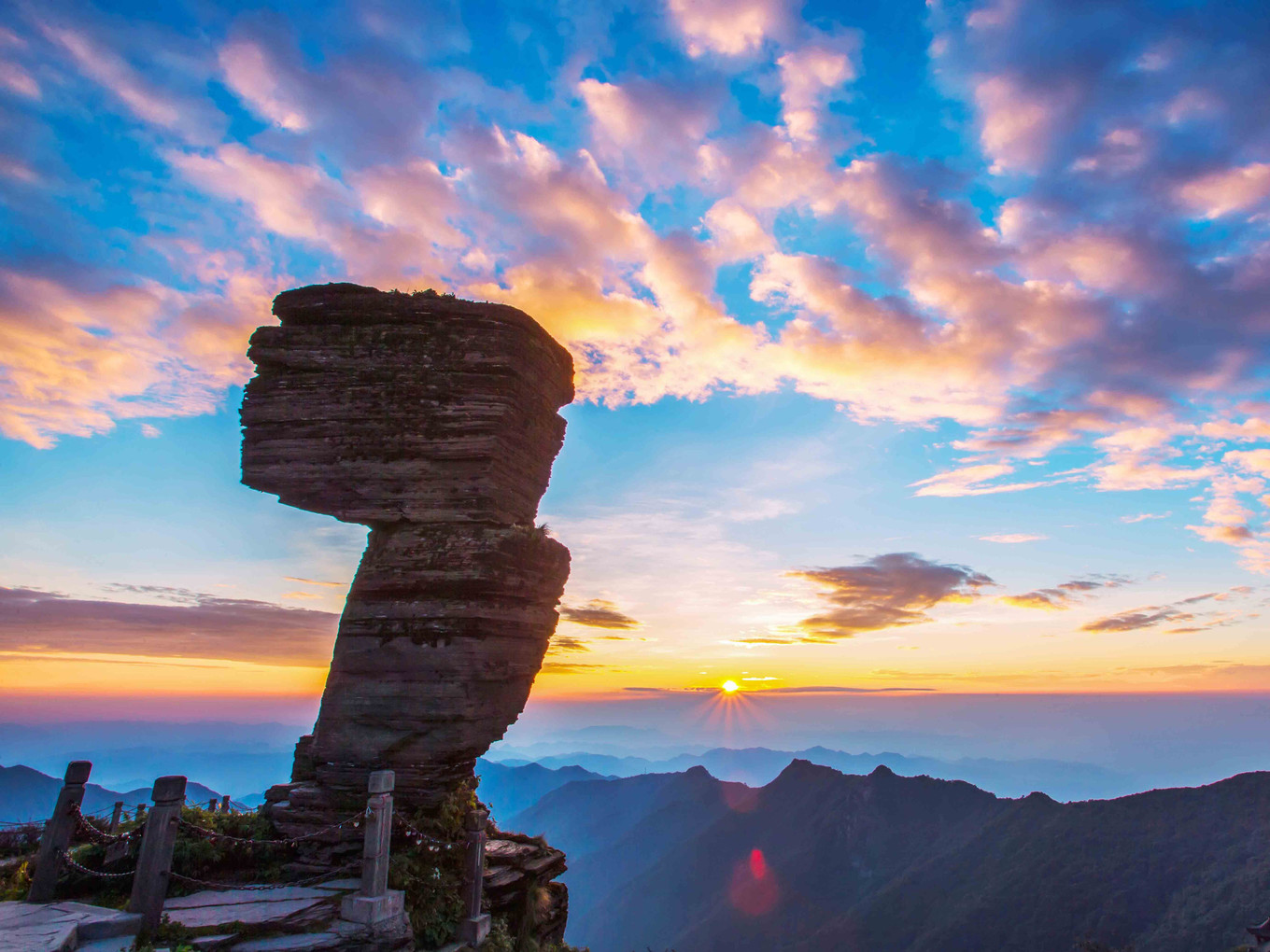 銅仁最美的10大景區(qū)：除了梵凈山之外，還有哪里值得一去？